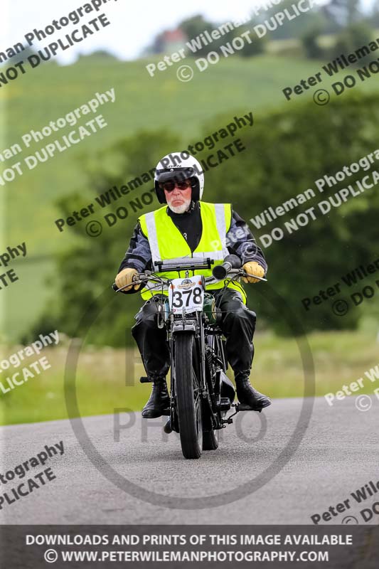 Vintage motorcycle club;eventdigitalimages;no limits trackdays;peter wileman photography;vintage motocycles;vmcc banbury run photographs